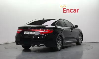 Hyundai Grandeur 2016, 114763 км, за 11700000 KRW