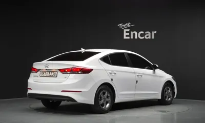 Hyundai Avante 2018, 63643 км, за 9900000 KRW