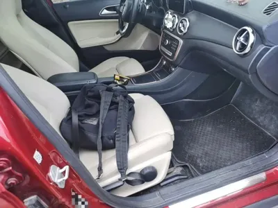 Mercedes-Benz GLA 2017, 115300 км, за 52300 CNY - фото 25