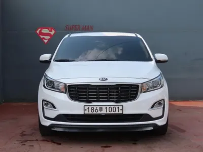 Kia Canival 2019, 199797 км, за 8000000 KRW