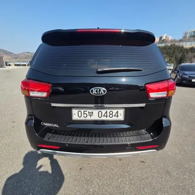Kia Canival 2017, 90000 км, за 13900000 KRW - фото 4