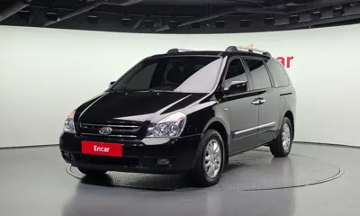 Kia Canival · 2008 год