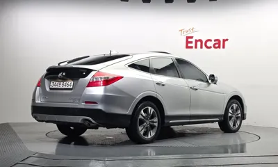 Honda Crosstour 2013, 150475 км, за 5900000 KRW