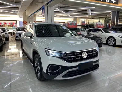 Volkswagen Tayron 2022, 48000 км, за 171800 CNY