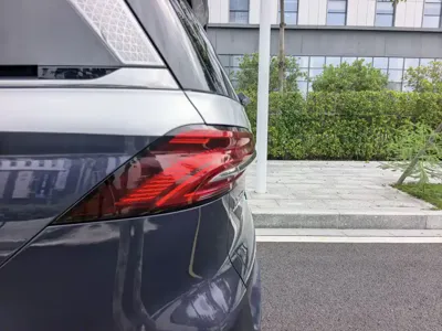 Roewe iMAX8 New Energy 2023, 352000 км, за 103800 CNY - фото 19