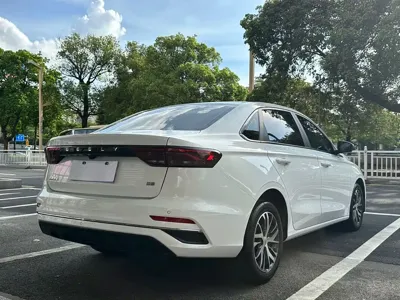 Geely Emgrand 2026, 2000 км, за 54800 CNY - фото 6