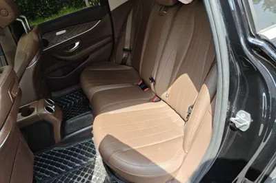 Mercedes-Benz E-Class 2019, 93800 км, за 207279.97 CNY - фото 14