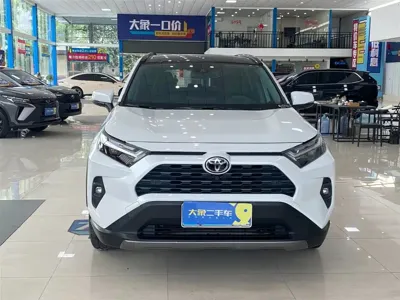 Toyota RAV4 2023, 51500 км, за 105800 CNY