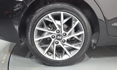 Hyundai Avante 2019, 68037 км, за 10500000 KRW - фото 5