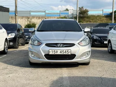Hyundai Accent 2015, 188572 км, за 4000000 KRW - фото 2