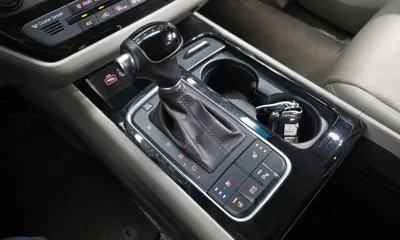 Kia Canival 2015, 112404 км, за 10200000 KRW - фото 9