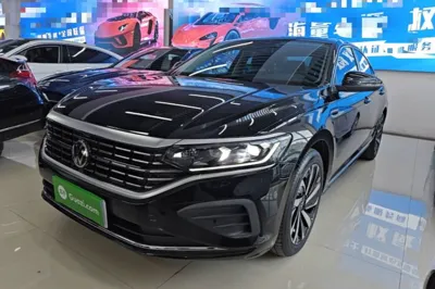 Volkswagen Passat · 2025 год