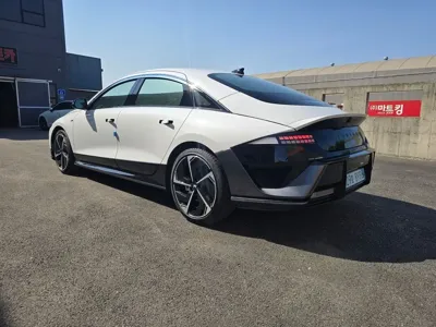 Hyundai Ioniq6 2026, 5900 км, за 60400000 KRW