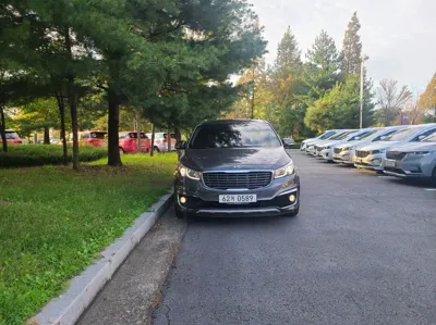 Kia Canival 2017, 75600 км, за 14500000 KRW