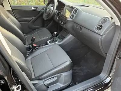 Volkswagen Tiguan 2016, 80000 км, за 35800 CNY - фото 9
