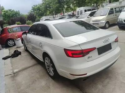 Audi A4L 2017, 157500 км, за 71000 CNY - фото 5