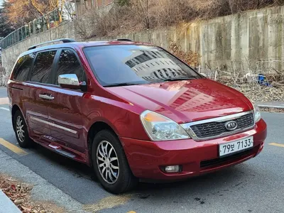 Kia Canival 2010, 241700 км, за 2800000 KRW