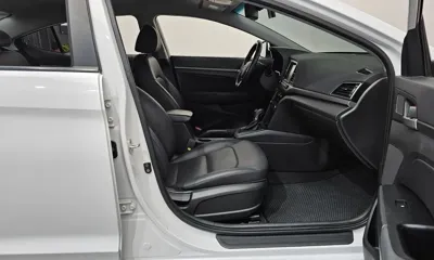 Hyundai Avante 2017, 88049 км, за 10500000 KRW - фото 26