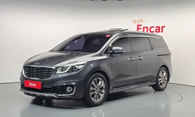 Kia Canival · 2017 год
