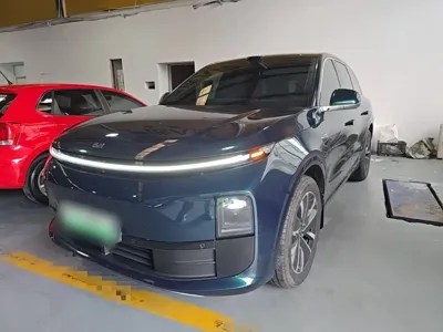 Li Auto Li L6 · 2026 год
