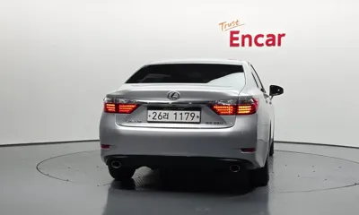 Lexus ES 2013, 106957 км, за 11990000 KRW - фото 4
