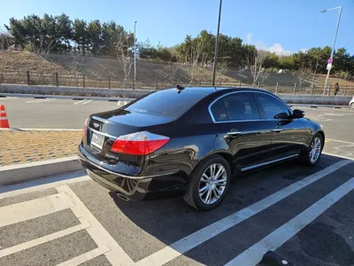 Hyundai Genesis 2010, 204500 км, за 6500000 KRW - фото 2