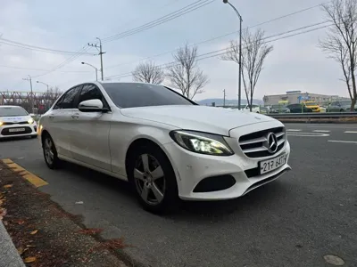 Mercedes-Benz C-Class 2017, 92760 км, за 13900000 KRW