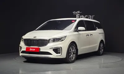 Kia Canival · 2019 год