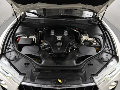 Maserati Levante 2020, 107197 км, за 33400000 KRW - фото 11