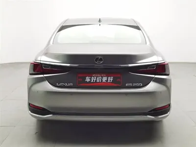 Lexus ES 2020, 128000 км, за 114900 CNY