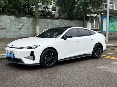 Changan UNI-V · 2024 год