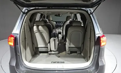Kia Canival 2018, 120957 км, за 12300000 KRW - фото 20