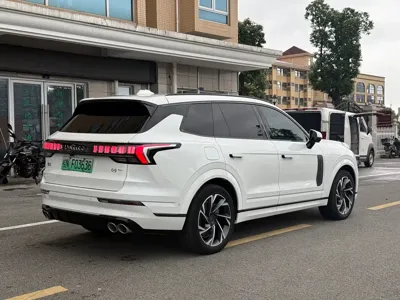 Lynk & Co 09 EM-P 2022, 80000 км, за 115800 CNY - фото 9