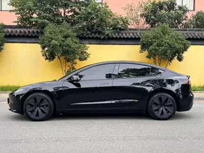 Tesla Model 3 2025, 4000 км, за 223000 CNY - фото 5
