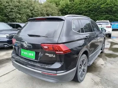 Volkswagen Tiguan L 2019, 73700 км, за 70800 CNY - фото 7