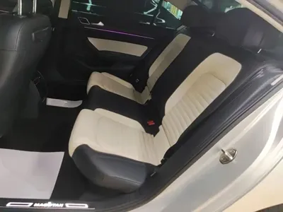 Volkswagen Magotan 2017, 114700 км, за 82300 CNY - фото 17