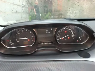 Peugeot 2008 2016, 68400 км, за 23700 CNY - фото 4