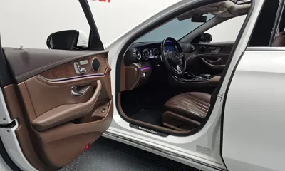 Mercedes-Benz E-Class 2017, 157186 км, за 18500000 KRW - фото 10