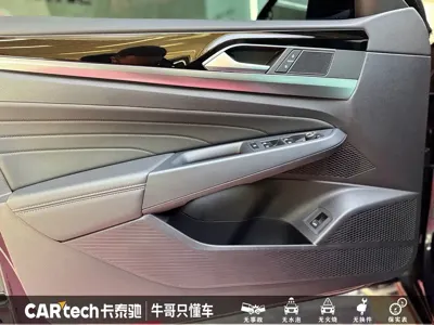 Volkswagen Passat 2025, 7800 км, за 126800 CNY - фото 8