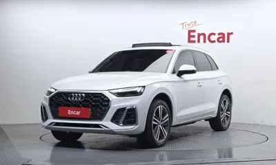 Audi Q5 · 2021 год