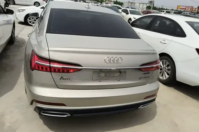 Audi A6L 2019, 95400 км, за 174156.69 CNY - фото 6