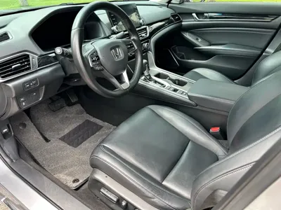 Honda Accord 2019, 87000 км, за 88800 CNY