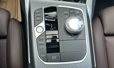 BMW i4 2025, 6953 км, за 62900000 KRW - фото 9