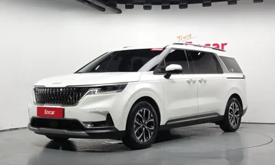 Kia Canival · 2023 год