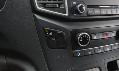 Hyundai Starex 2017, 189479 км, за 7900000 KRW - фото 16
