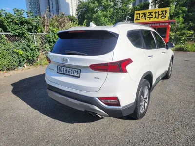 Hyundai Santafe 2020, 116000 км, за 18500000 KRW
