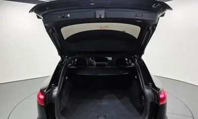 Audi Q6 e-tron 2025, 14072 км, за 67900000 KRW - фото 20