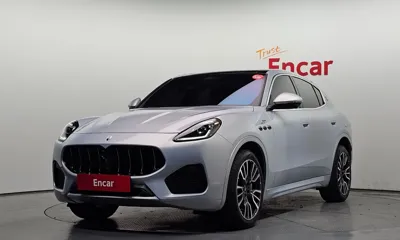 Maserati Grecale · 2024 год