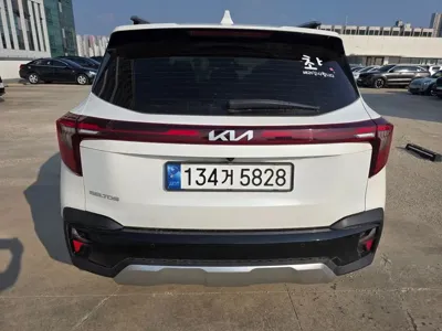 Kia Seltos 2024, 12297 км, за 34500000 KRW