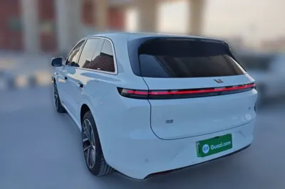 Li Auto L6 2024, 26800 км, за 214033.97 CNY